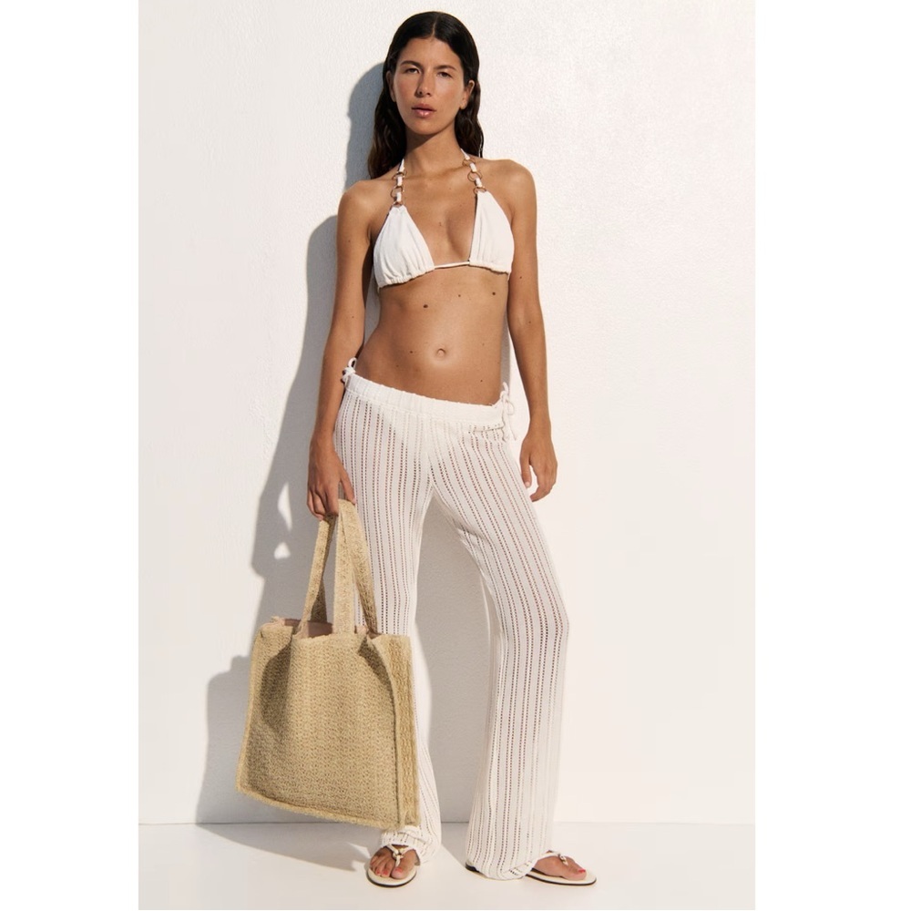 H&M Raffia Tote Bag. - Picture 2 of 7